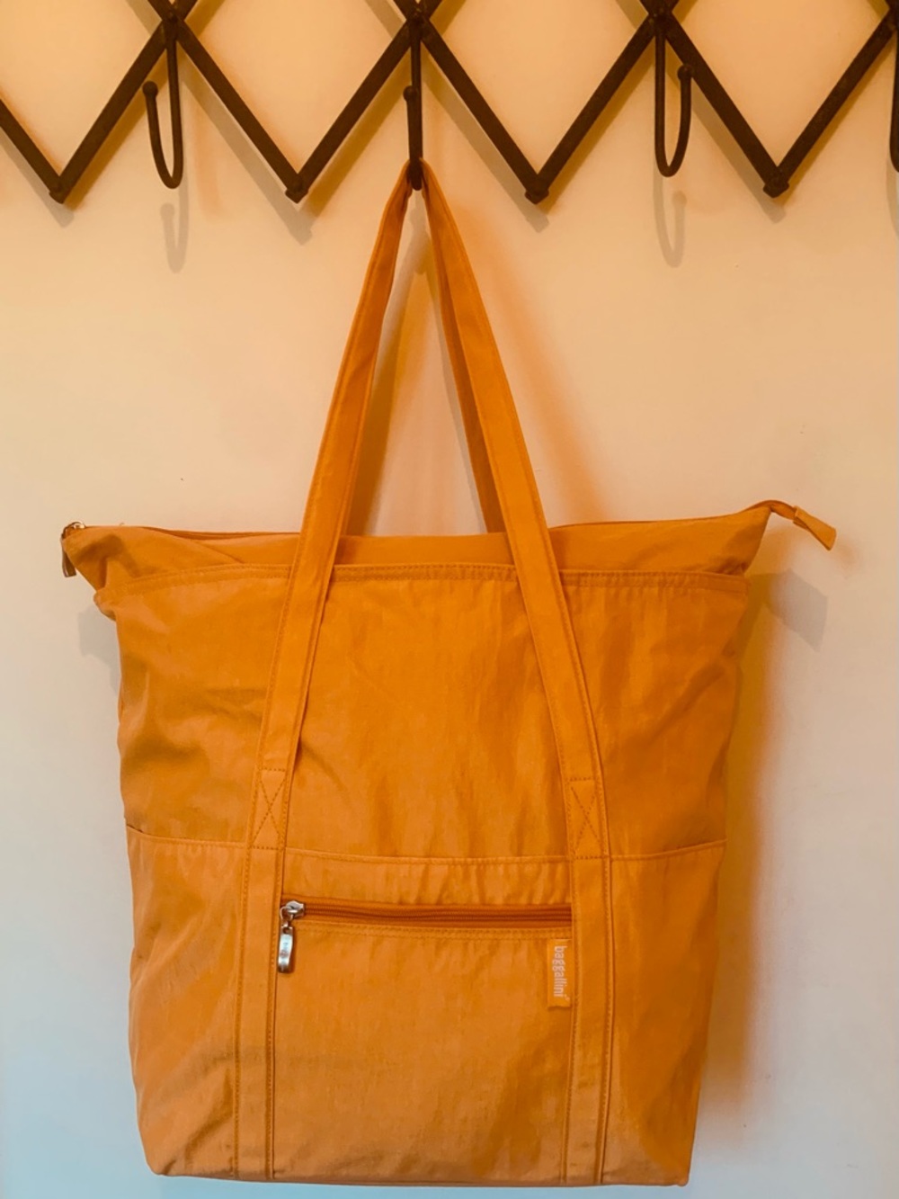 Baggallini Orange Gold Large Duffle Travel Tote Shoulder Bag